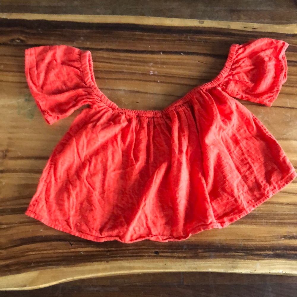 BILLABONG cropped ruffle sleeve top red